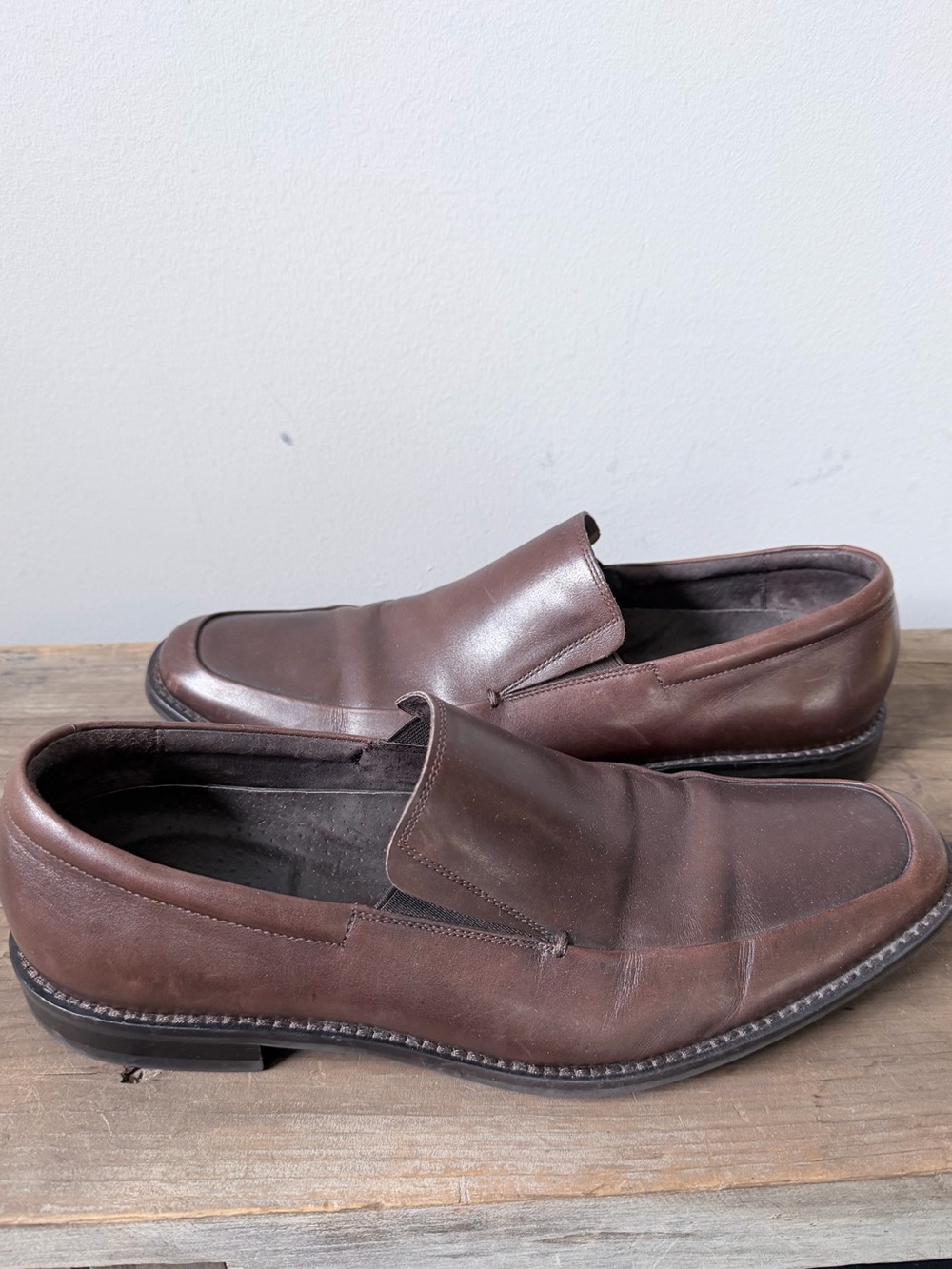 Banana Republic Men's Foster Brown Leather Slip-On Loafer Dress Shoes 9.5